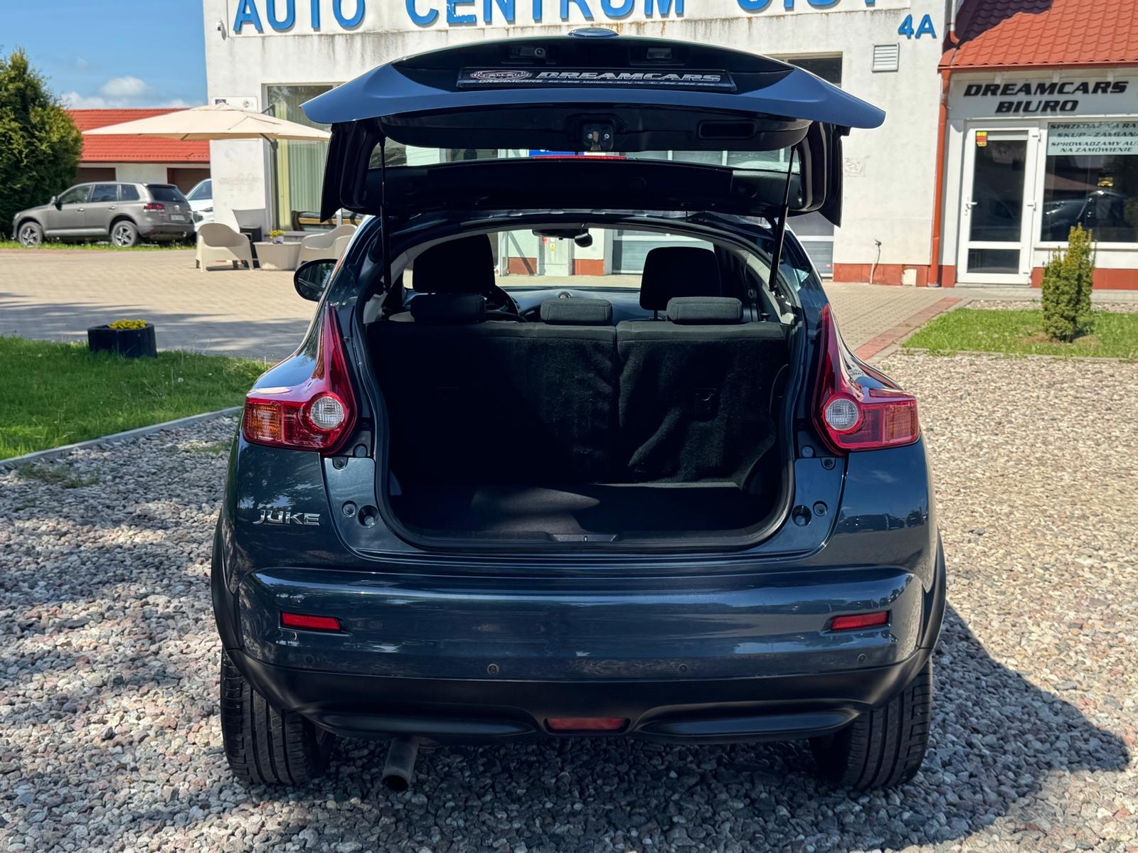 
								nawi kamera parktronik klimatronik alu full									