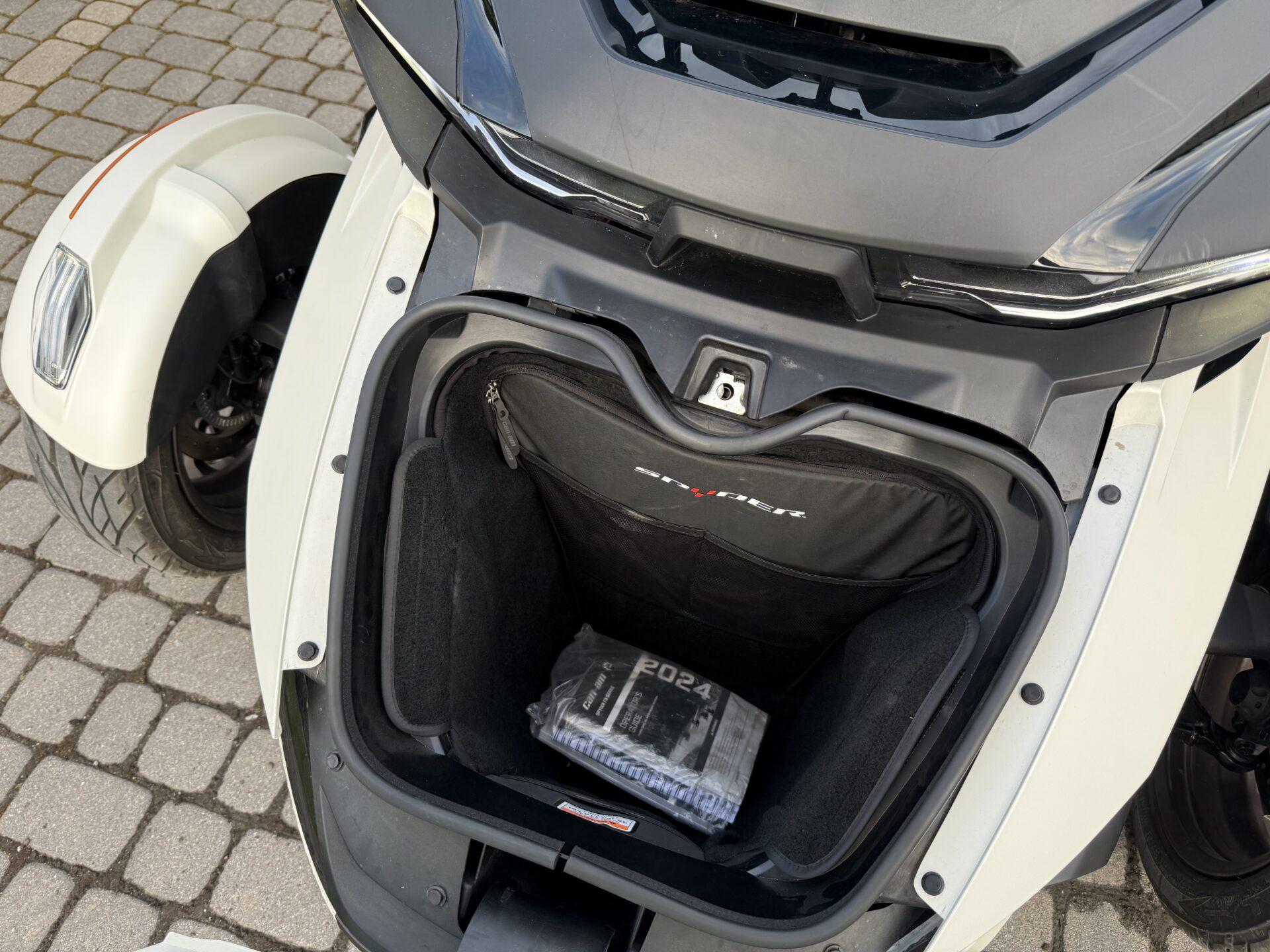SPYDER RT SeaToSky nowy model przebieg 800km led carplay full