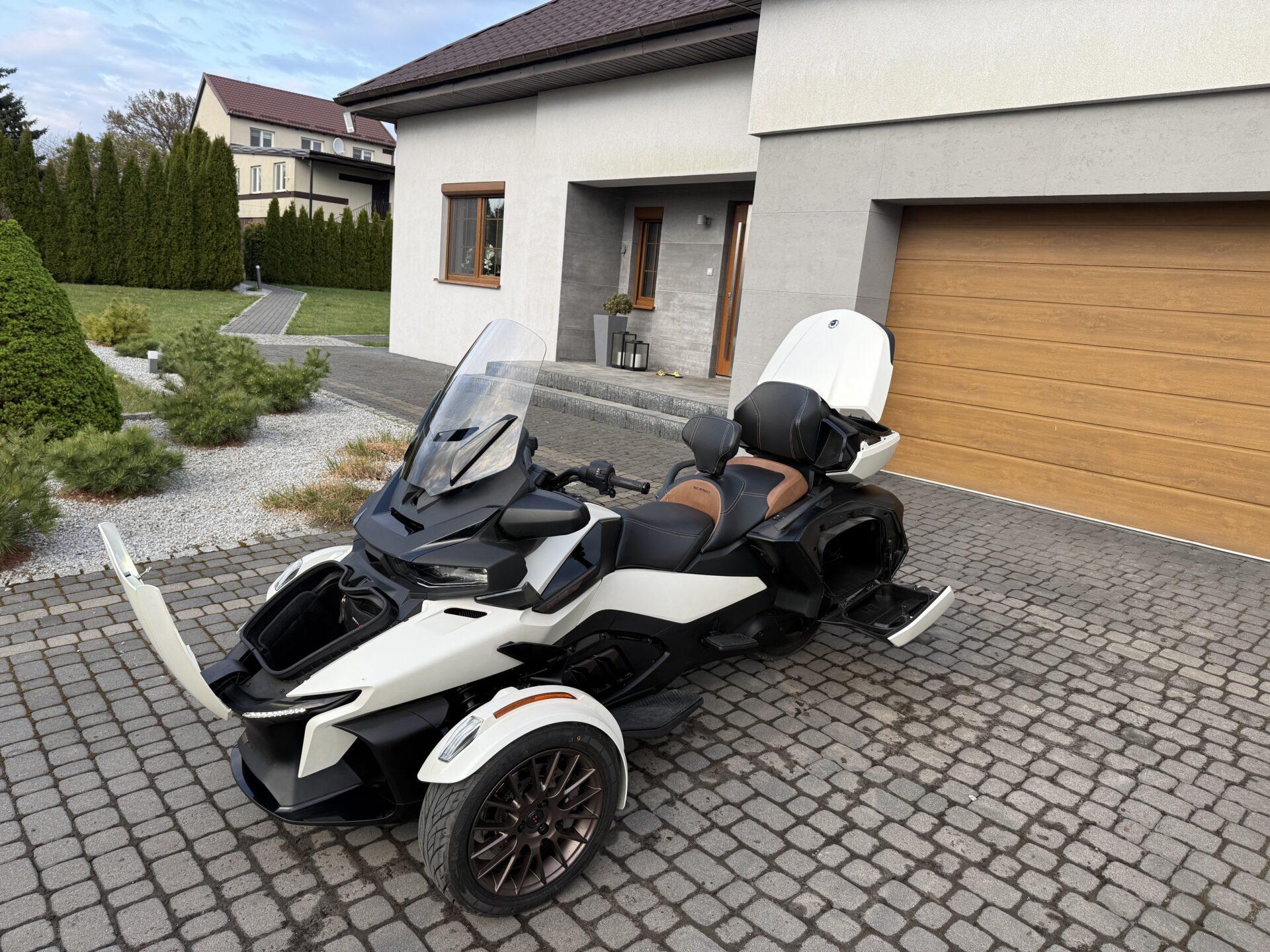 SPYDER RT SeaToSky nowy model przebieg 800km led carplay full