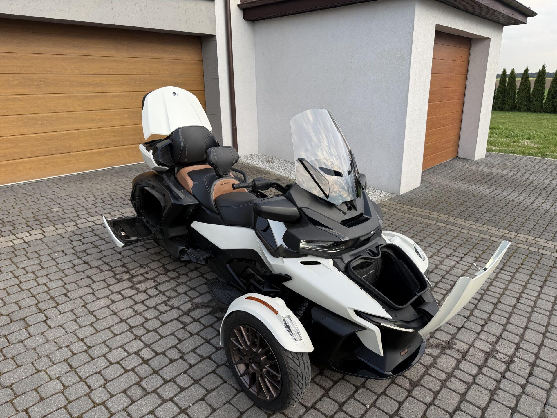 SPYDER RT SeaToSky nowy model przebieg 800km led carplay full