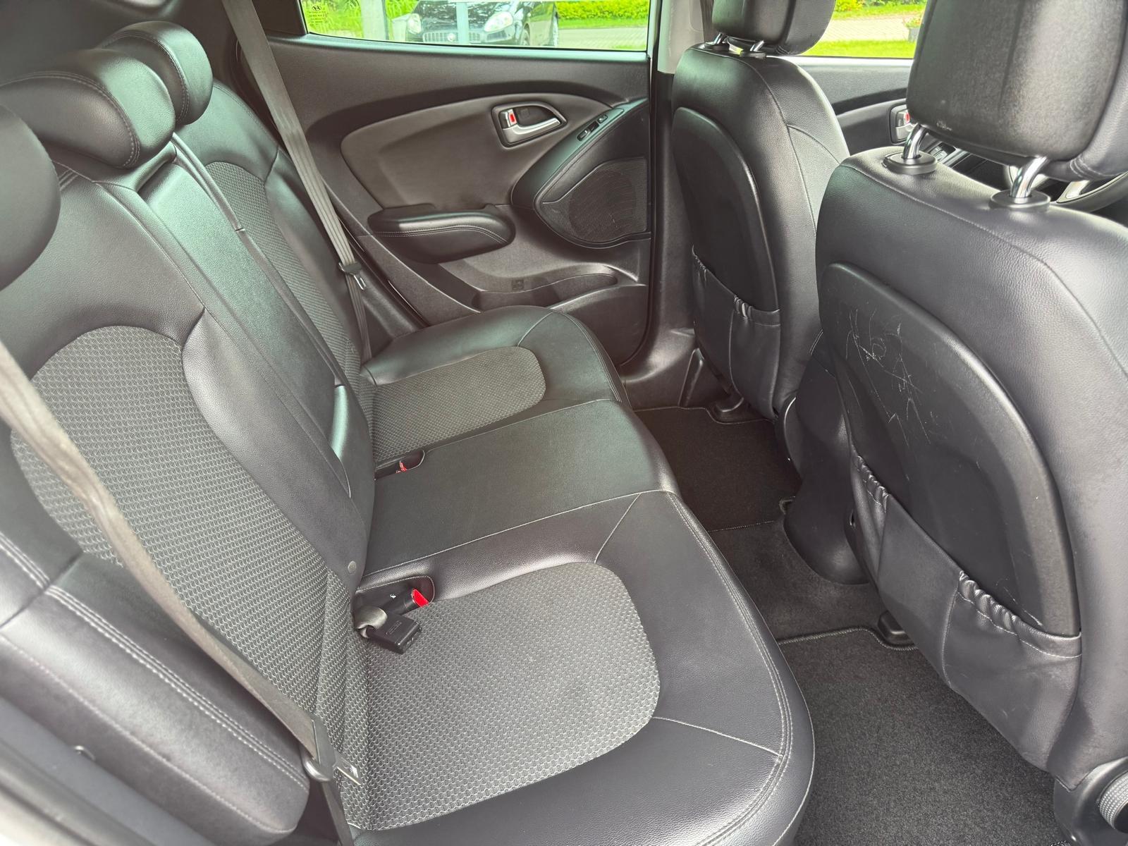
								nawi kamera serwis parktronik klimatronik full									