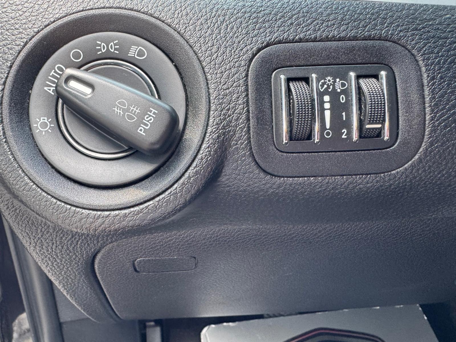 nawi alu serwis parktronik pod fotele skóra keyless go full